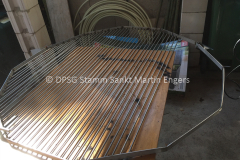 Zeltkonstruktion und Grill13