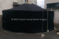 Zeltkonstruktion und Grill3